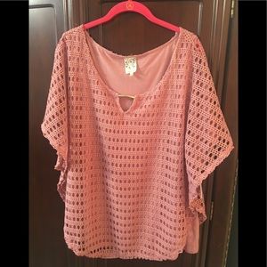 Plus size-Beautiful mauve Naïf Top